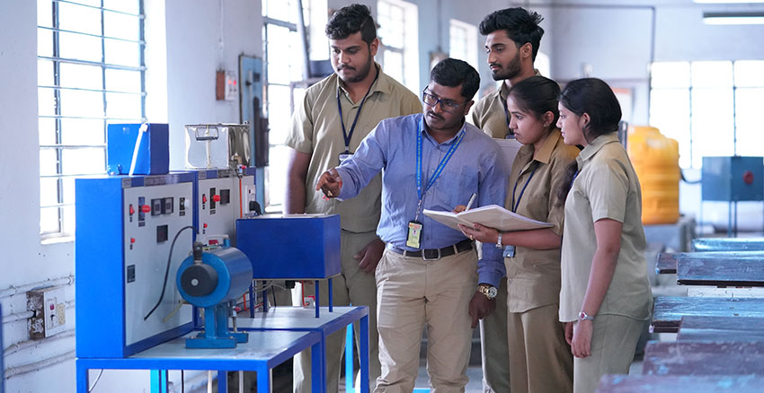 MVIT engineering career opportunities and training for their students.